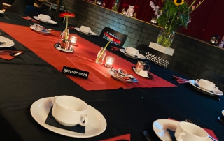 uitvaart en koffietafel bij de nabber